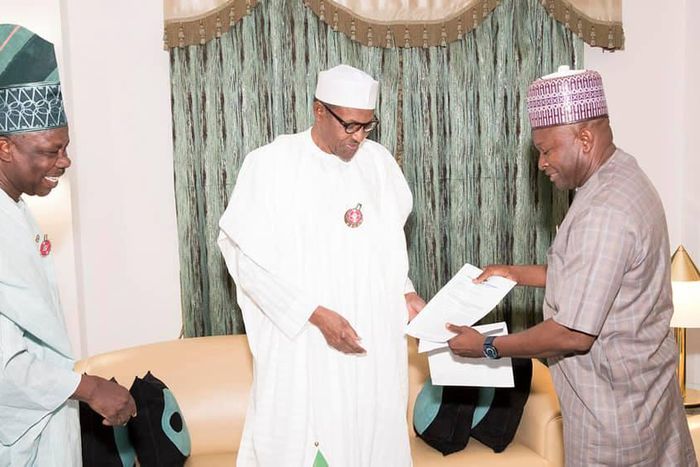 Buhari meets Amosun, APM Chairmam, receives endorsement letter