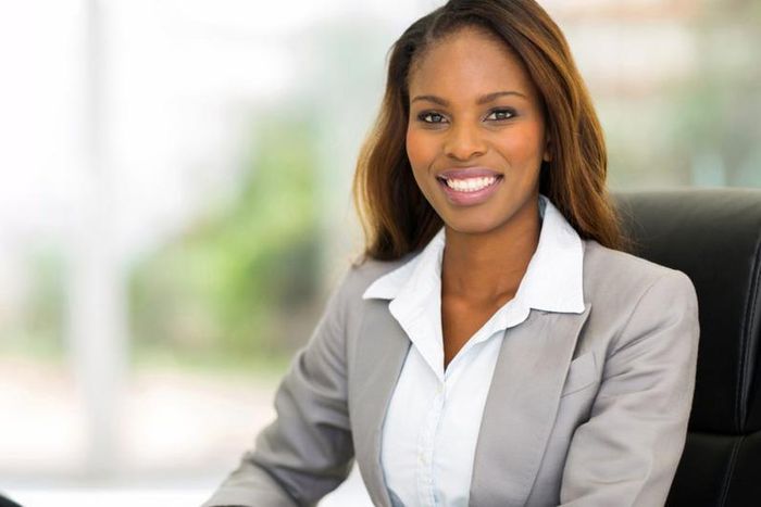 ___9126217___2018___11___21___13___black-woman-executive_facebook-size