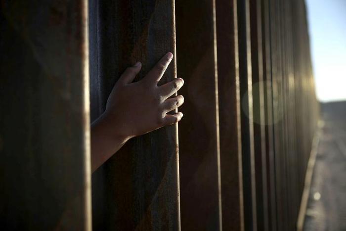 US President Donald Trump wants a wall on the Mexico border, which he claims will stem migration from Latin American countries plagued by gang violence and poverty