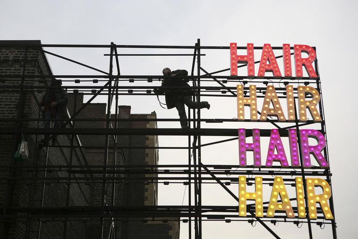 'The Cool Guy': Pop and Theater Stars Celebrate the Composer of 'Hair'