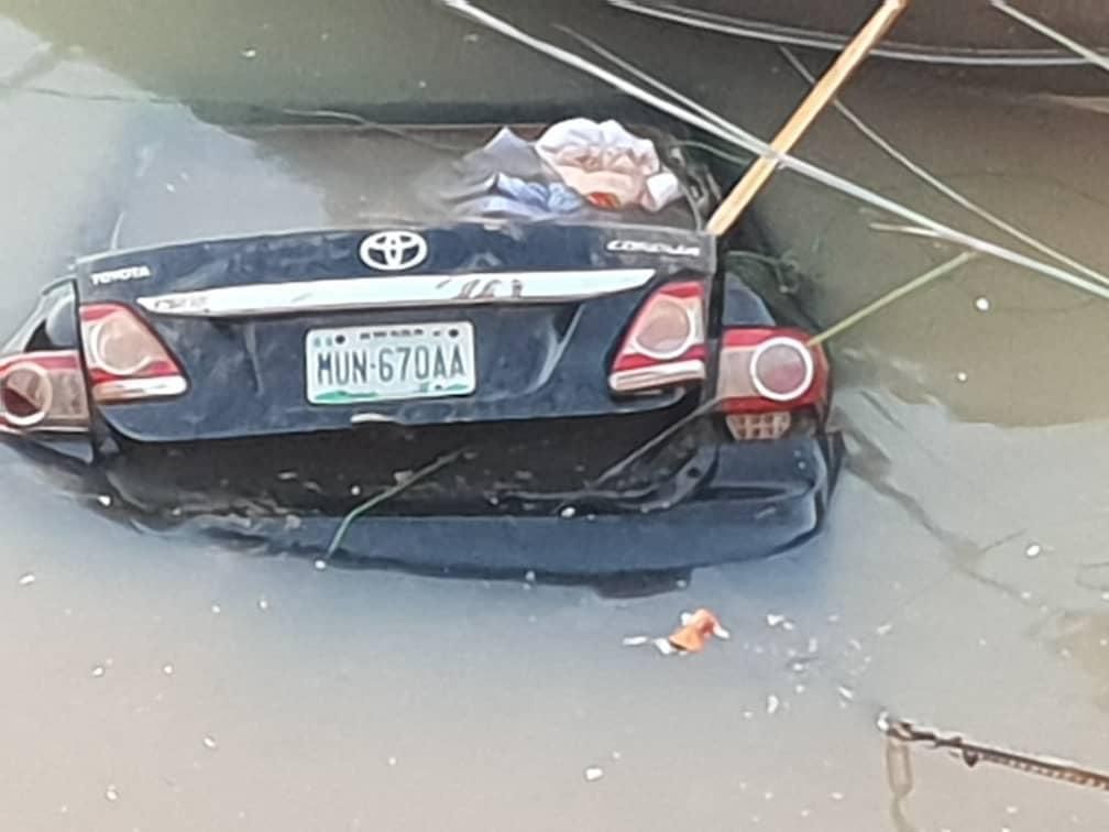 Major General Idris Alkali's car recovered from pond at Dura, Du District, Jos South Local Government of Plateau