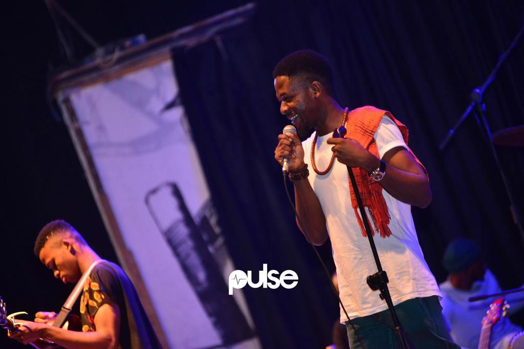 Johnny Drille who was joined on stage by rising star, Cill, provided more lively performances at the 2017 edition of "Live & Wavy"concert.