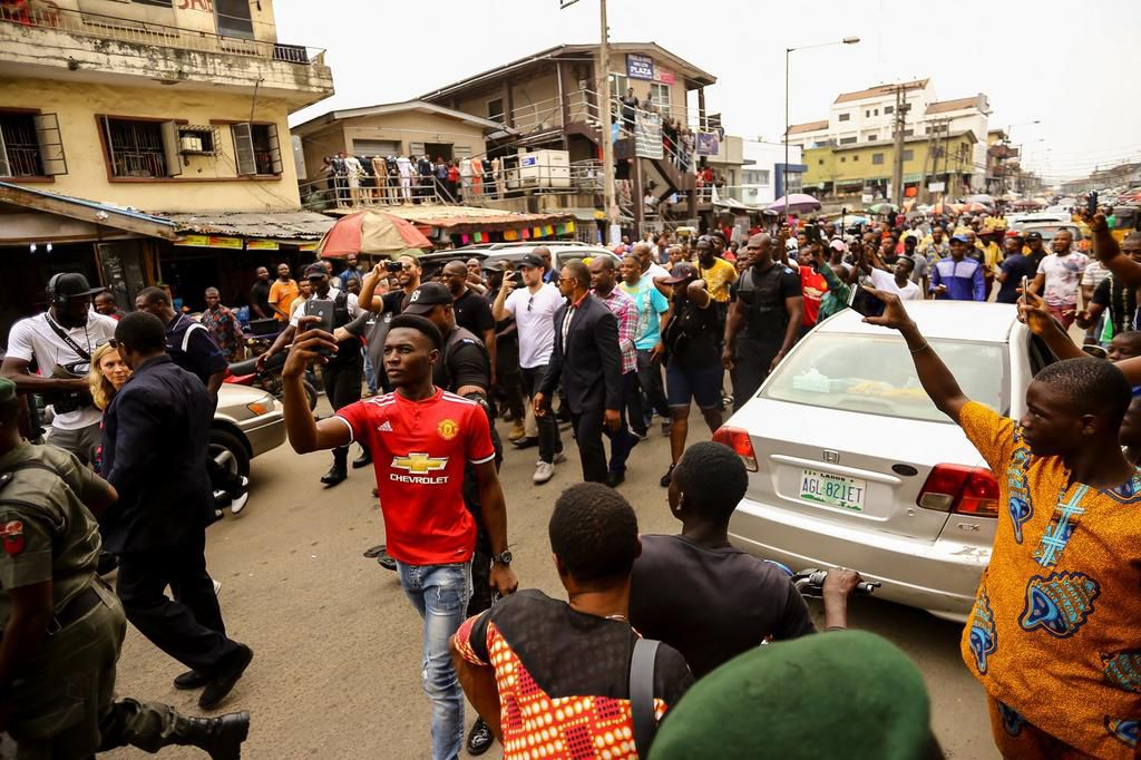 ___9165188___2018___12___4___10___6.