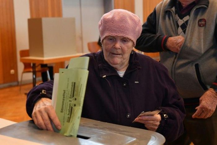 The parties of Chancellor Angela Merkel's fragile coalition government suffered a battering by voters in a regional election in the German state of Hesse