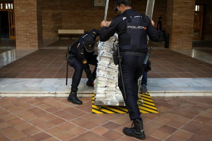 The Spanish police investigation that netted more than six tonnes of cocaine was carried out in collaboration with law enforcement agencies in Portugal and the United States
