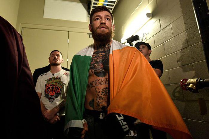 ___9087261___2018___11___9___10___conor-mcgregor-of-ireland-prepares-to-enter-the-octagon-news-photo-1047272782-1541688129