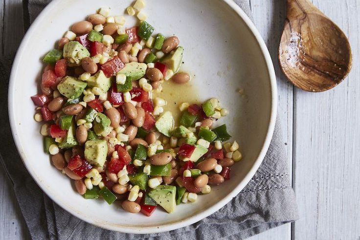 ___9196224___2018___12___13___14___bean-and-pepper-salad-1544658965