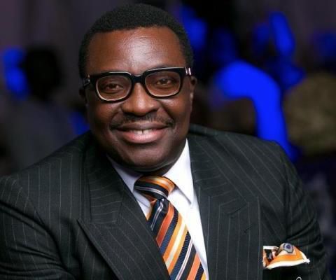 Alibaba impresses some motorists he helps to navigate away from a tiring traffic in Lagos.