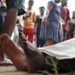 A man has reportedly turned up dead after a mob descended on him for theft.