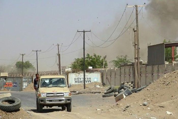 Members of the Yemeni pro-government forces are pictured on the eastern outskirts of the port city of Hodeida