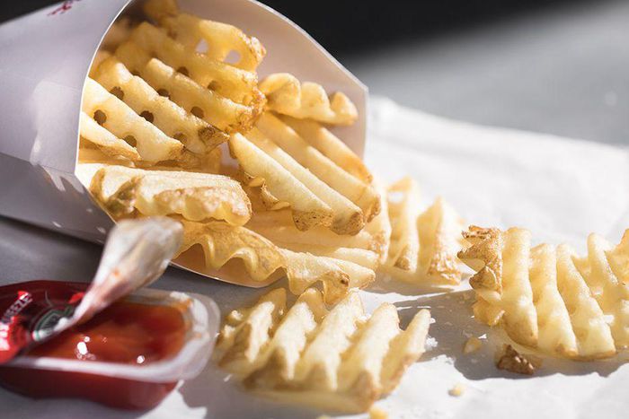 ___8506465___2018___6___16___23___waffle-fries-chick-fil-a-1529073117