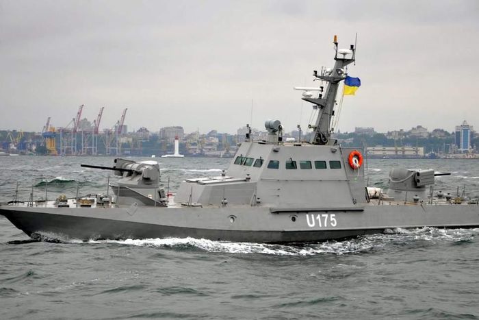 A war ship (Illustration)