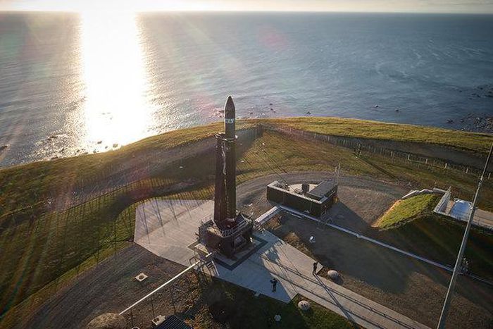 ___9093845___2018___11___11___20___00SMALLROCKET-preview-articleLarge