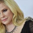 ___9000512___2018___10___20___0___singer-avril-lavigne-arrives-at-the-25th-annual-race-to-news-photo-950414724-1539961535