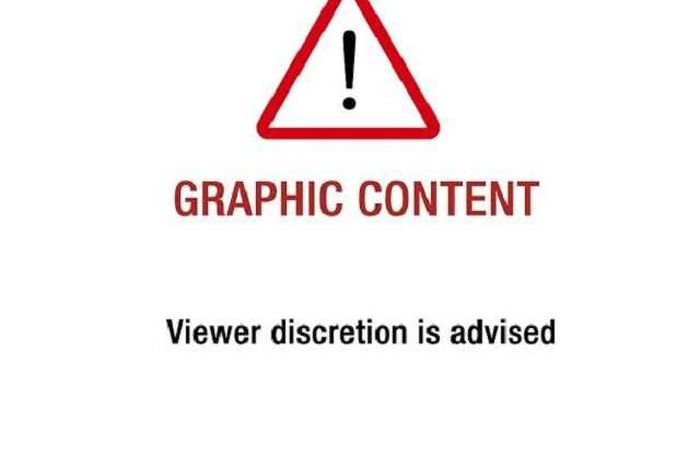 Couple shamed by residents for having sex in a car (Photos)