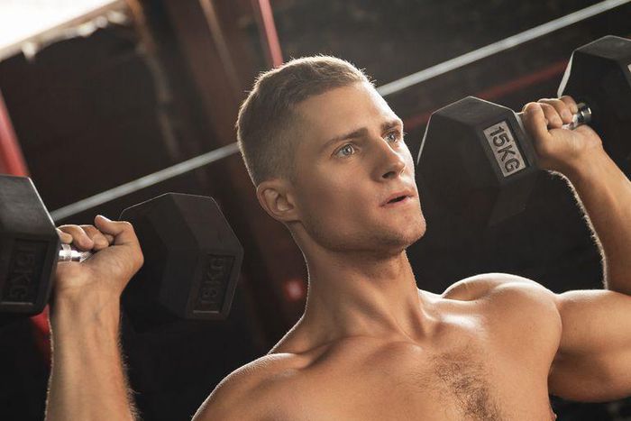 Lifting heavy? Bulletproof your shoulders with these 5 moves first