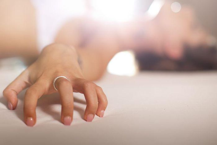 ___9091129___2018___11___10___6___beautiful-girl-have-orgazm-royalty-free-image-187321937-1541712564