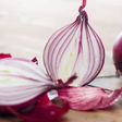 4 reasons why you should apply onion on your face