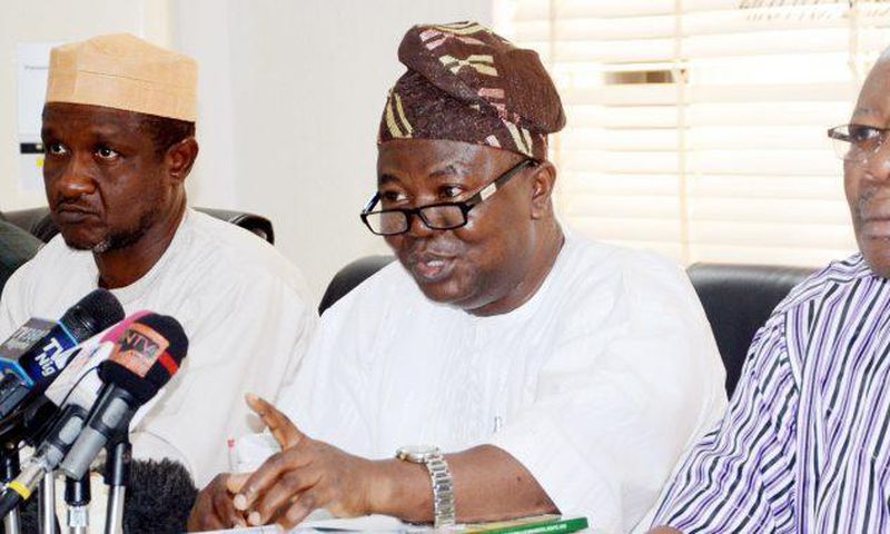 ASUU President (middle) Prof Biodun Ogunyemi and other members of the union.