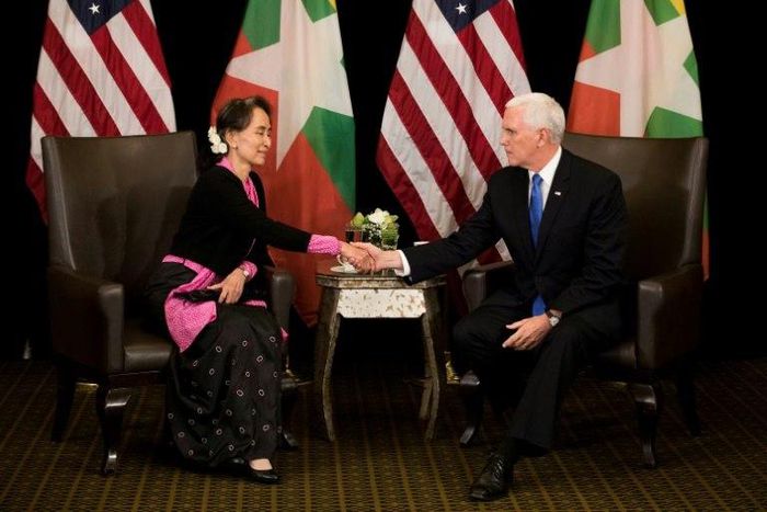 Sitting next to Aung San Suu Kyi, US Vice President Mike Pence condemned the "violence and persecution" against the Rohingya as "without excuse"