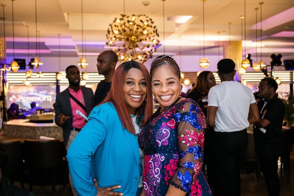 ___9178262___2018___12___7___17___002A0043