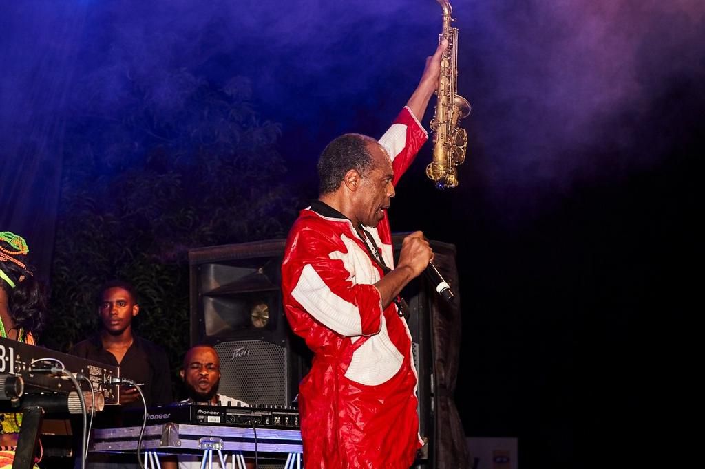 ___8983051___2018___10___16___11___JJW_9941