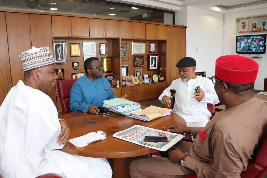 Saraki, Adewole, Ngige meet to end JOHESU strike