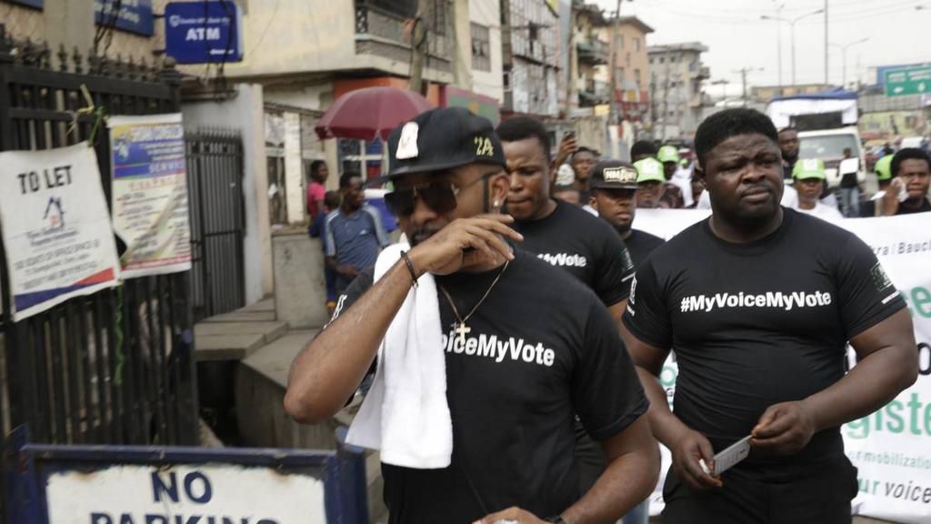 ___7997188___2018___2___16___19____68T6833