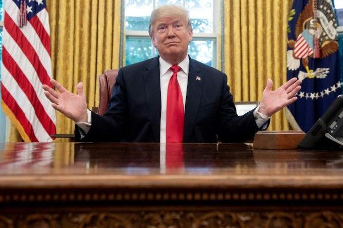 US President Donald Trump blames the Federal Reserve for global stocks declining amid concerns about rising interest rates