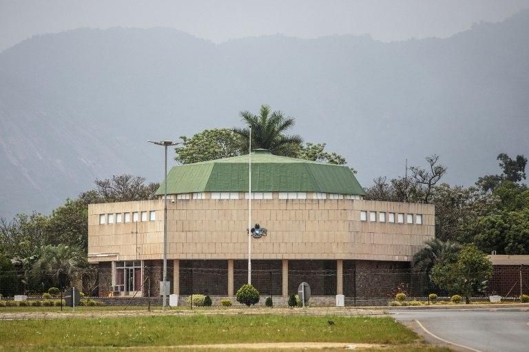 Unlike many countries, such as Zimbabwe -- called Southern Rhodesia under British rule -- Swaziland did not change its name when it became independent in 1968