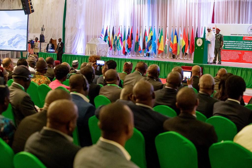 ___9187156___2018___12___10___23___buhari