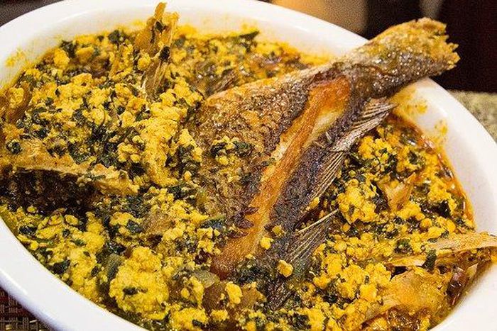 How to prepare Egusi soup with tomatoes