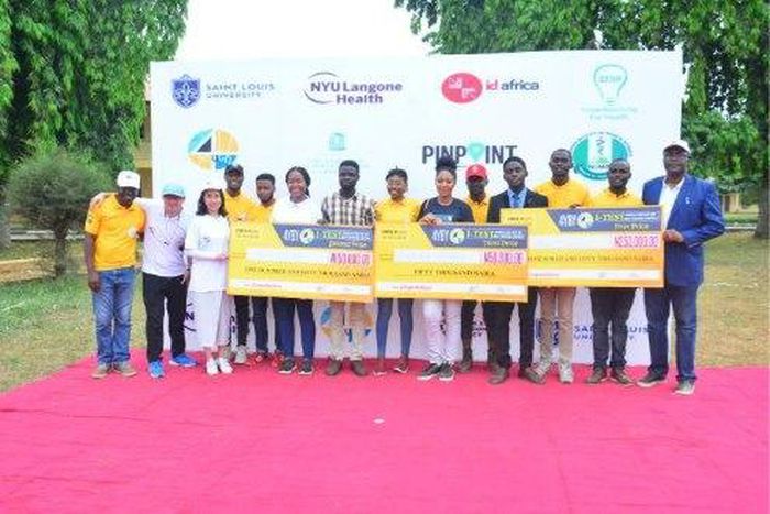 Winners of the HIV Self-Testing Contest and Project Coordinators