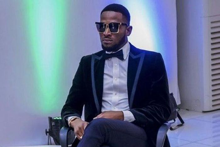 ___9045754___2018___10___30___13___D-banj