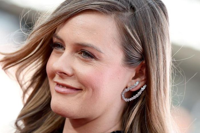 ___9005531___2018___10___21___22___actress-alicia-silverstone-arrives-at-the-premiere-of-news-photo-956583528-1539627977