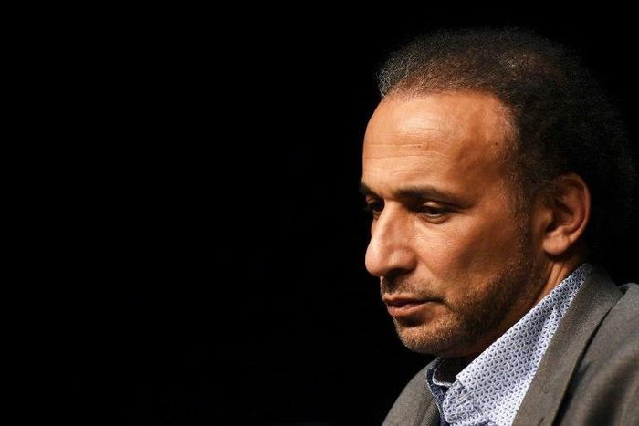 Swiss Islamologist Tariq Ramadan wins bail while French authorities investigate allegations from two women that he raped them in 2009 and 2012