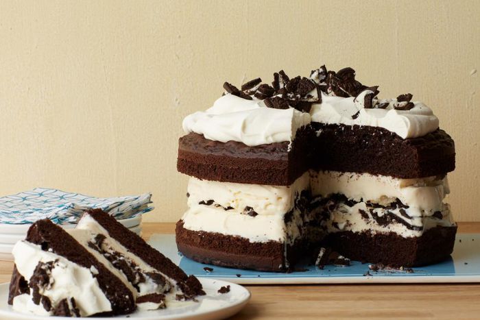 How to make ice cream cake at home