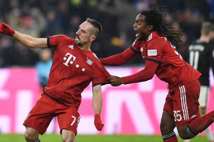 Ribery's double fired Bayern to victory at Eintracht Frankfurt