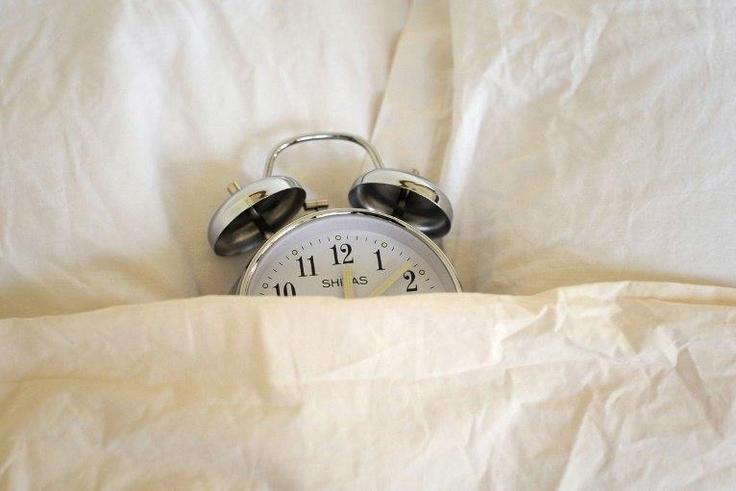 Students in Morocco who now have to get up before sunrise to get to school denounced the government's decision to keep its clocks at summer time year round as "shameful" and a "farce"