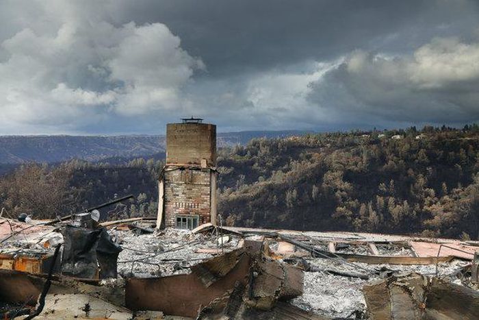 ___9162219___2018___12___3___14___merlin_147461115_cccae87d-232d-4e52-8ad8-43f4dae9bfff-articleLarge