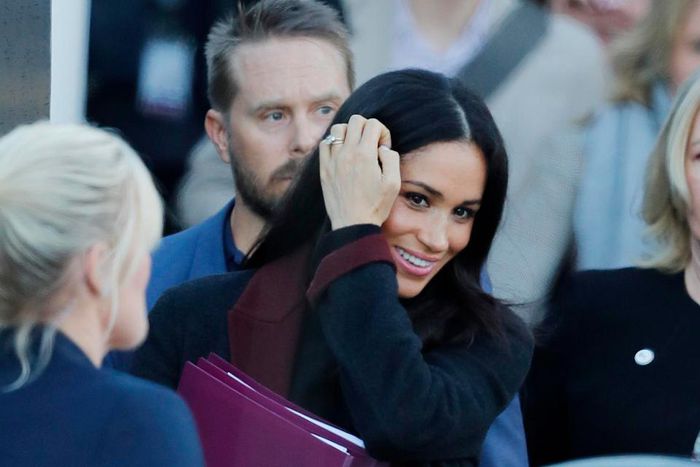 Meghan Markle has made purple folders a hit for users.