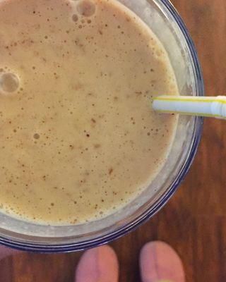 ___9114358___2018___11___17___8___chocolate-pb-banana-smoothie-1542324624