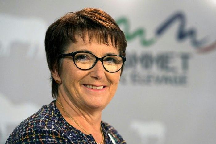 "They want an apolitical movement, without unions, and I respect that," Lambert said, adding that farmers were facing "specific problems"