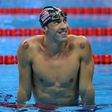 ___9029040___2018___10___26___14___michael-phelps-of-the-united-states-celebrates-winning-gold-news-photo-587853368-1540478942