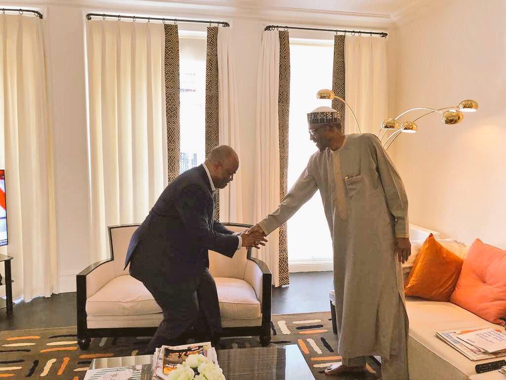 Godswill Akpabio meets Buhari in London