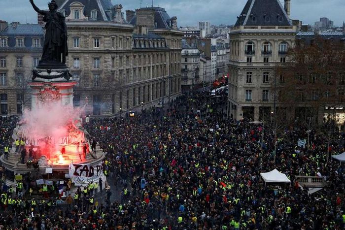 ___9184457___2018___12___10___12___BBQJJWm