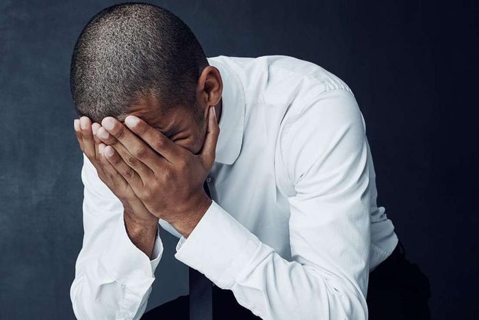 Ever felt sudden weakness/shakiness? These are 7 possible reasons