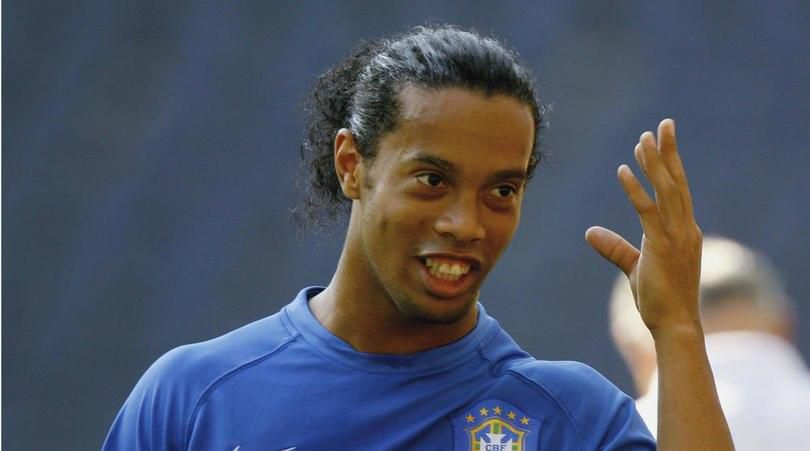 ___7880775___2018___1___23___12___ronaldinho_ffxrn2hdcaux172ri3b64qswq