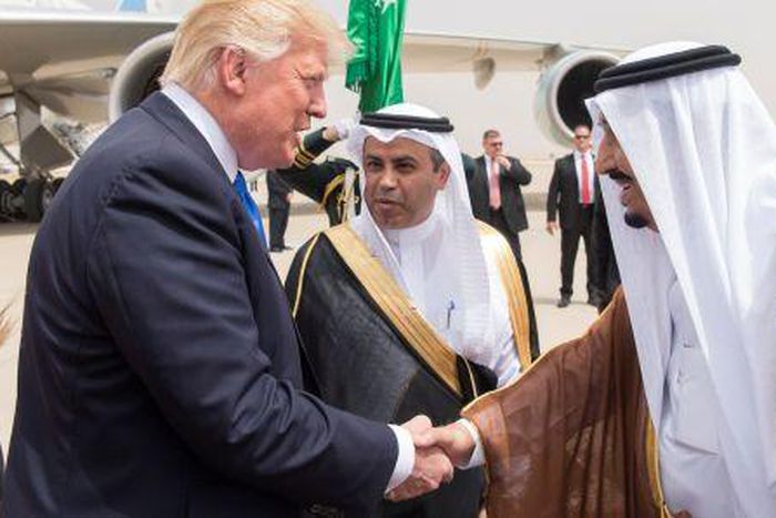 ___9125458___2018___11___21___9___104499242-RTX36OPK-donald-trump-king-salman-bin-abdulaziz.530x298