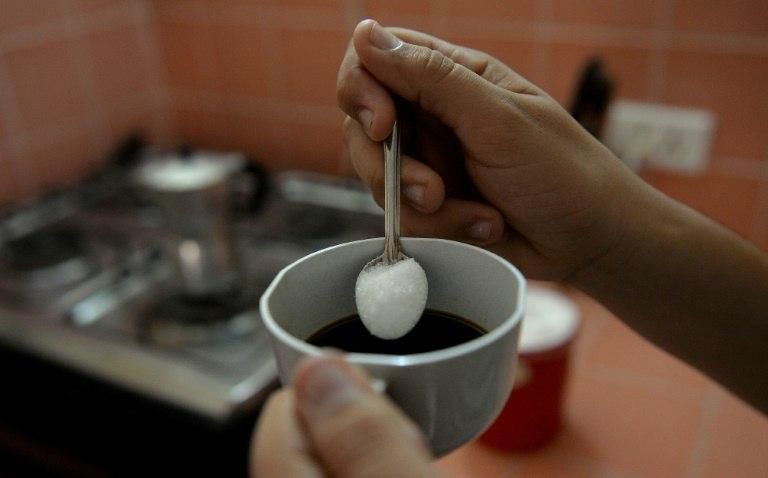 Cubans quickly noticed the change in the sugar -- when produced from cane, it tends to be brownish, but the French version comes from beets so it is whiter -- and the granules are finer